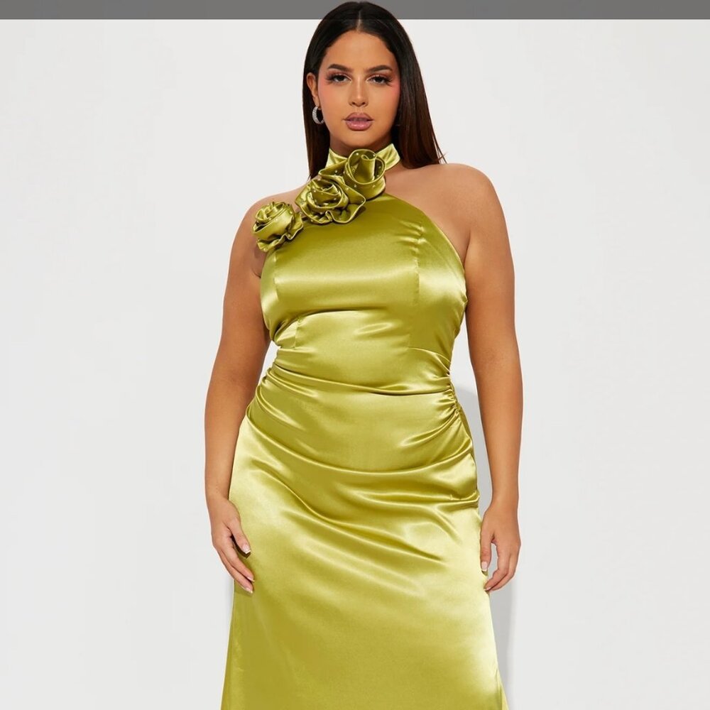 Plus Size Formal Satin Gown Size 1X